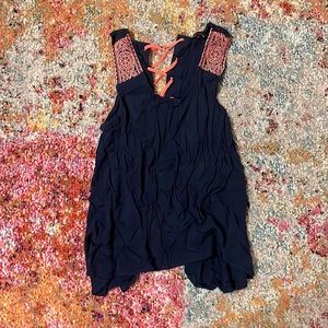 NWT Size M - biO New York Lace Back Tank